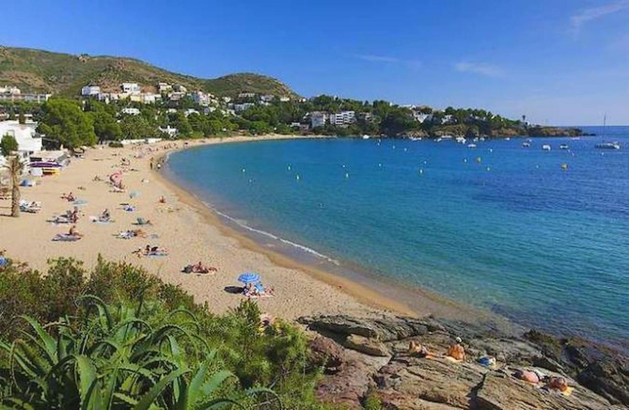 Apartamento En Roses A 2 Min De La Playa Con Vistas Al Mar Av-18 지로나 외부 사진