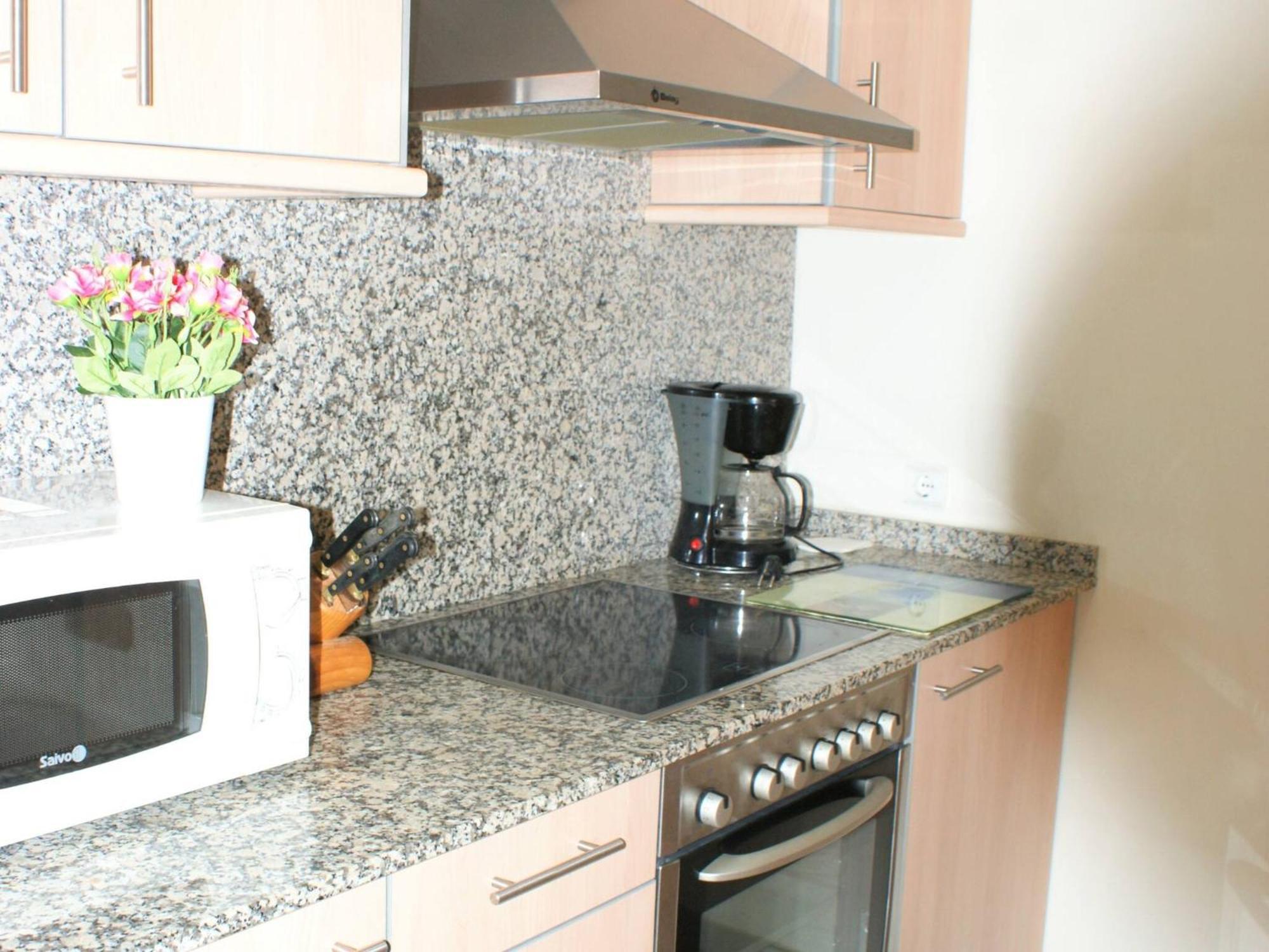 Apartamento En Roses A 2 Min De La Playa Con Vistas Al Mar Av-18 지로나 외부 사진