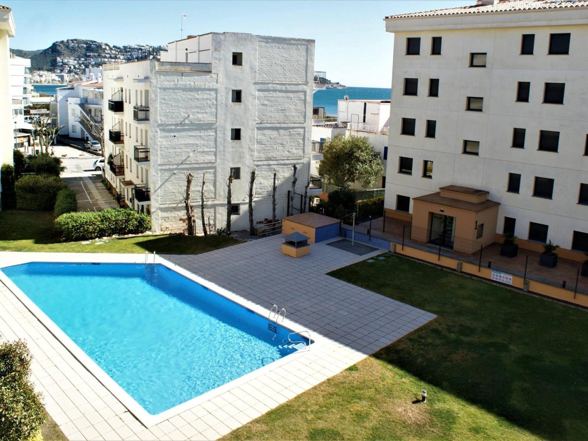 Apartamento En Roses A 2 Min De La Playa Con Vistas Al Mar Av-18 지로나 외부 사진